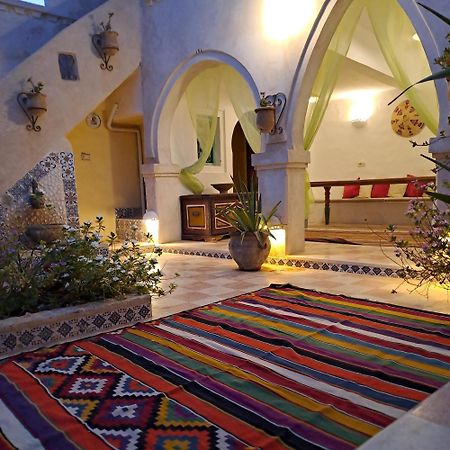 Bed and Breakfast Dar Fatma Medenine Exterior foto